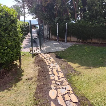 Apartamento Sangut * Estepona